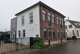 Gevelrestauratie monumentaal pand te Hendrik Ido Ambacht